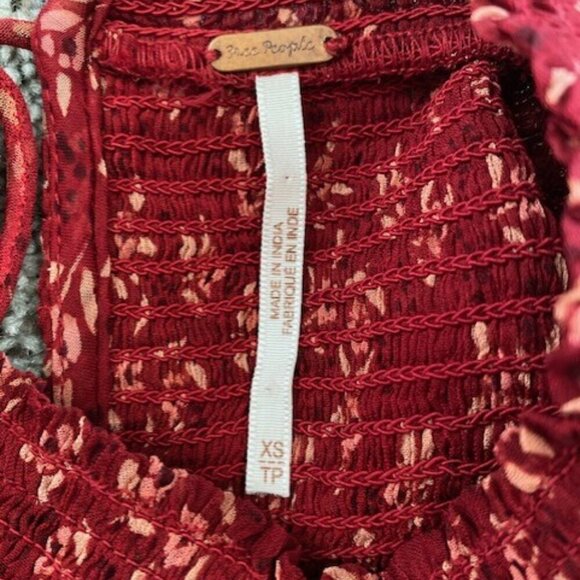 FREE PEOPLE Red Berry Roma Boho Floral Smocked Long Sleeve Blouse XS - Picture 15 of 16